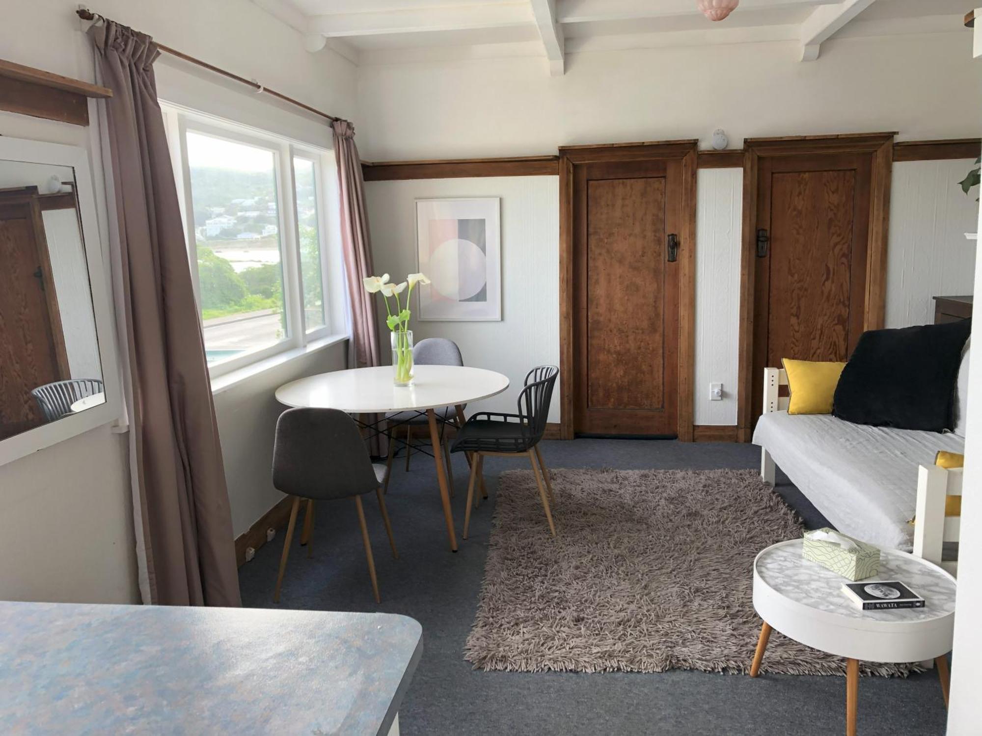 웰링턴 Seafront Haven In Island Bay With Deck, Outdoor Bath, And Parking 아파트 외부 사진