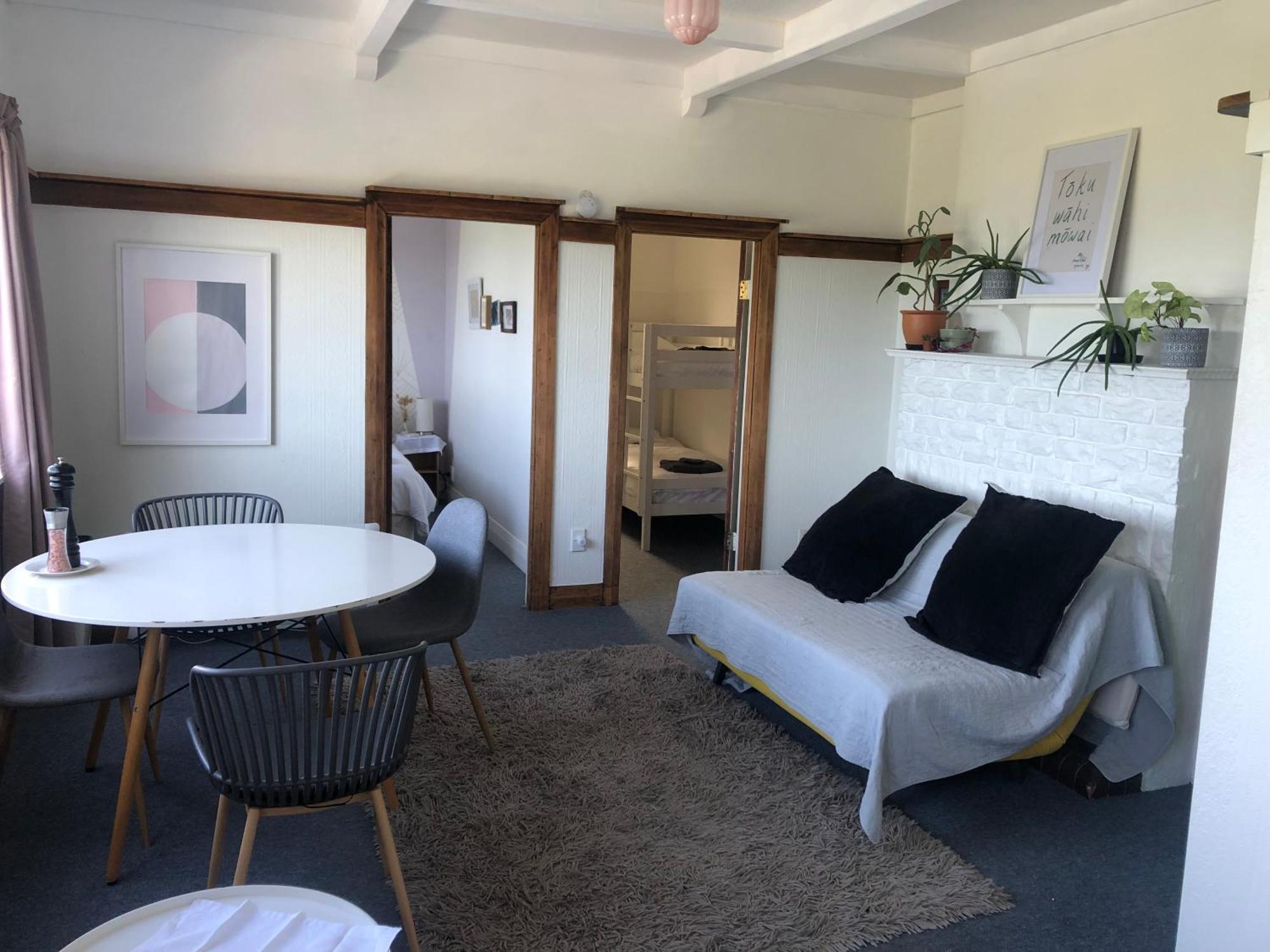 웰링턴 Seafront Haven In Island Bay With Deck, Outdoor Bath, And Parking 아파트 외부 사진